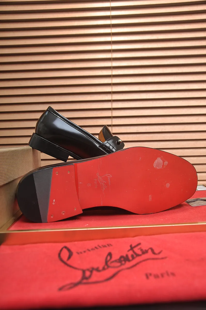 Men's shoes 💰620💶 [Chrstian Loubotin] Red-soled shoes 💋Original mold opening, the highest version on the market, purely handmade ➕Imported cowhide uppers, first-layer water-dyed cowhide lining! Original EU high-gloss outsole. 38 to 45 (45 customized)